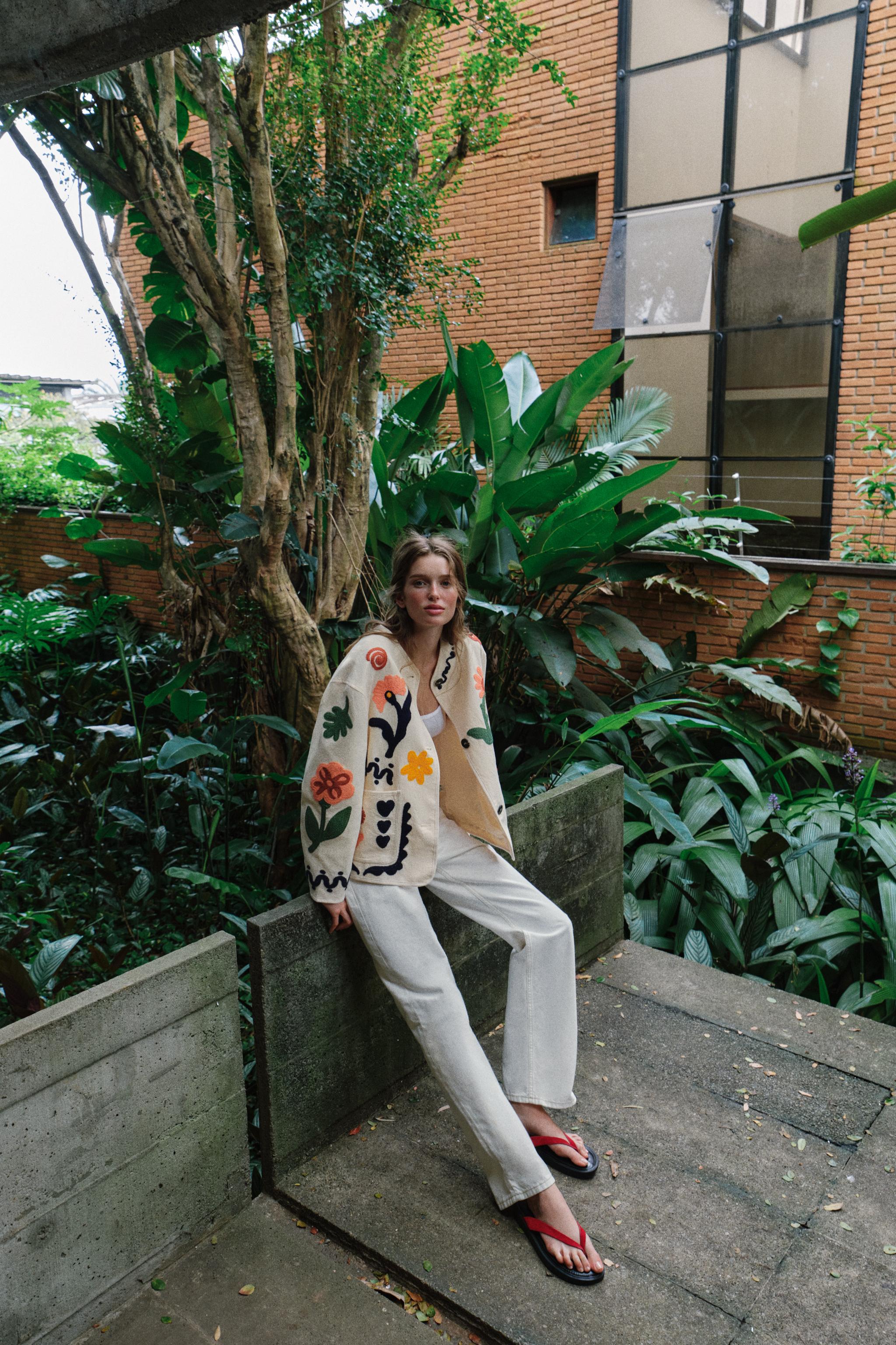 100% COTTON EMBROIDERED FLORAL JACKET